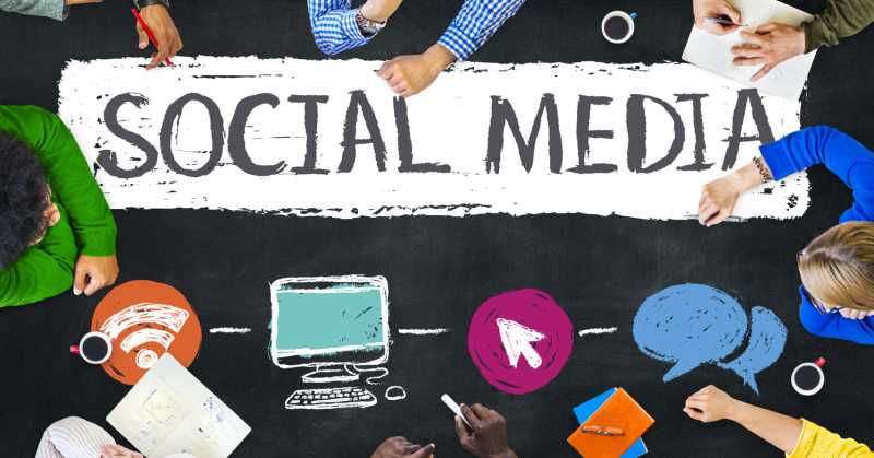 Benefits And Challenges Of Integrating Social Media In To Help Desk